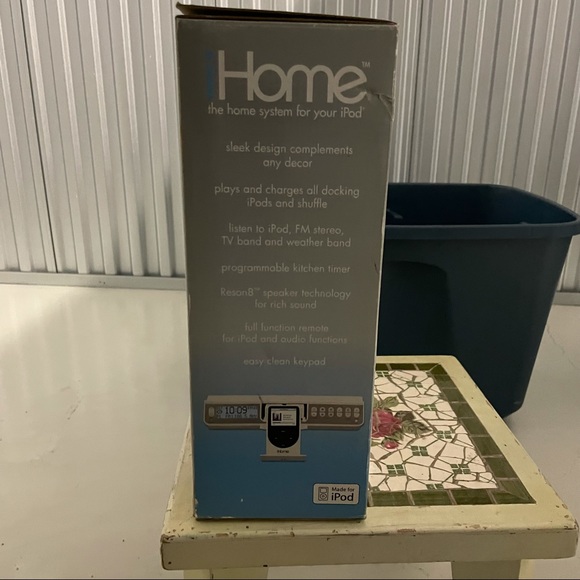 Ihome ih63 sound system for iPods - Picture 5 of 6